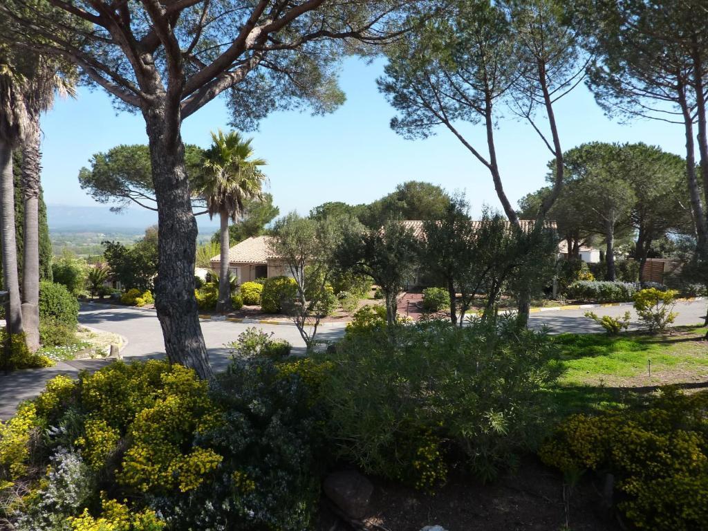 Village Club Mileade Roquebrune/Argens Екстер'єр фото
